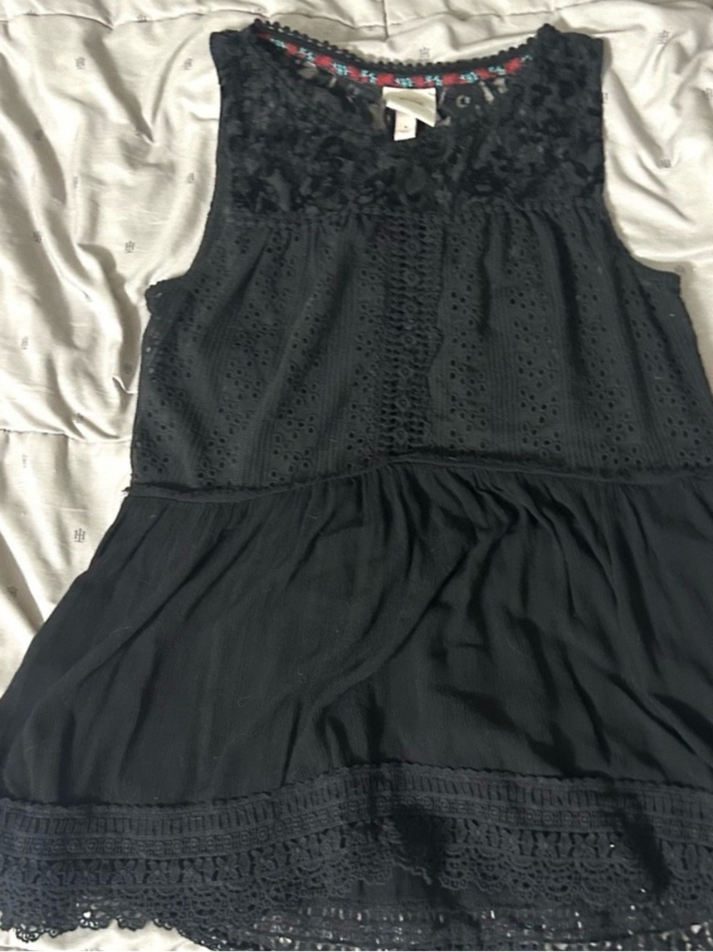 Knox Rose Black Lace Sleeveless Top with Rose Trim